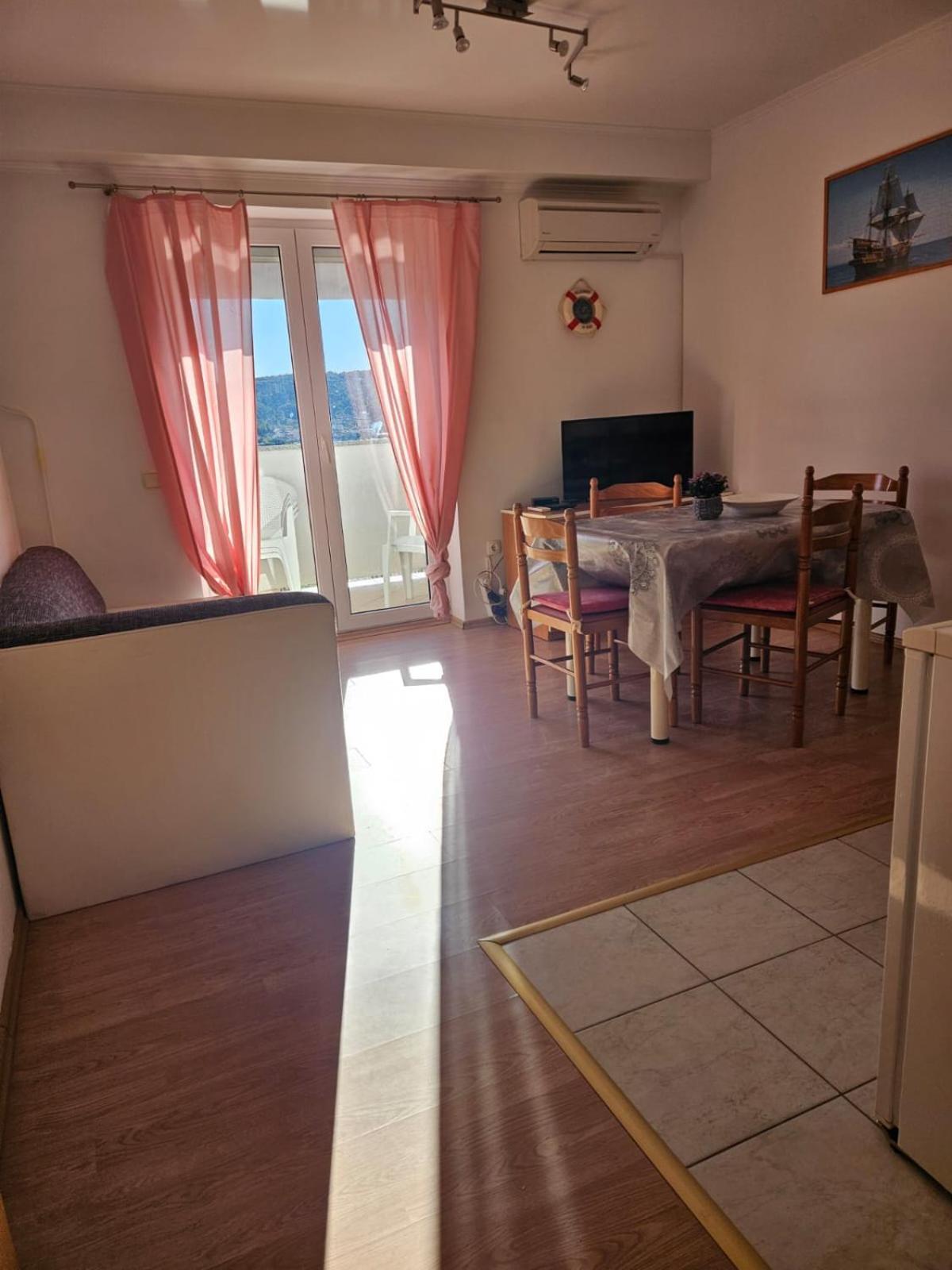 Pljesa Apartments Supetarska Draga Exteriör bild