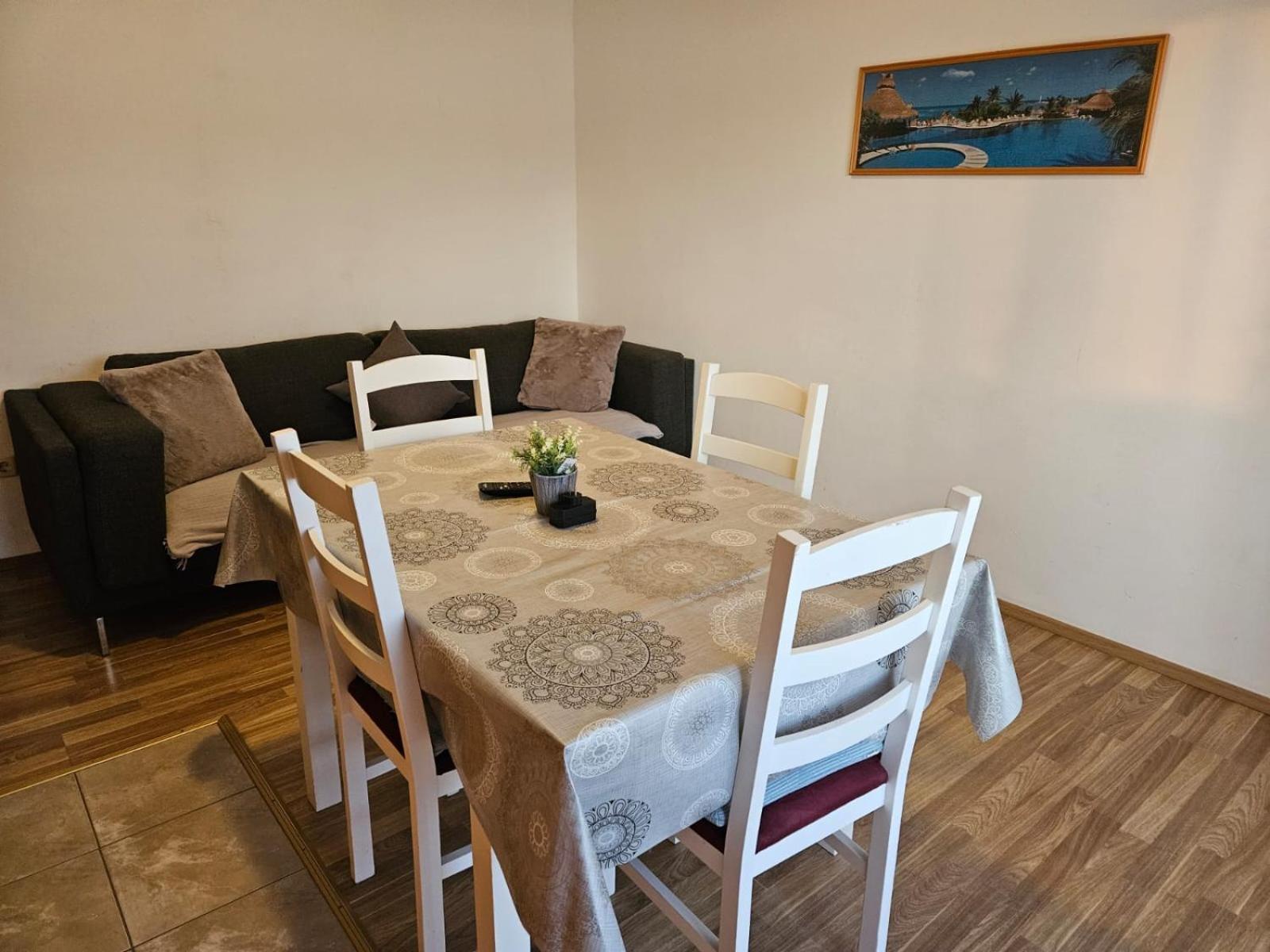 Pljesa Apartments Supetarska Draga Rum bild
